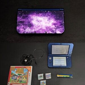 Nintendo 3DS XL Galaxy Print + 3 Games, charger + more.